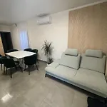Apartament Pp *