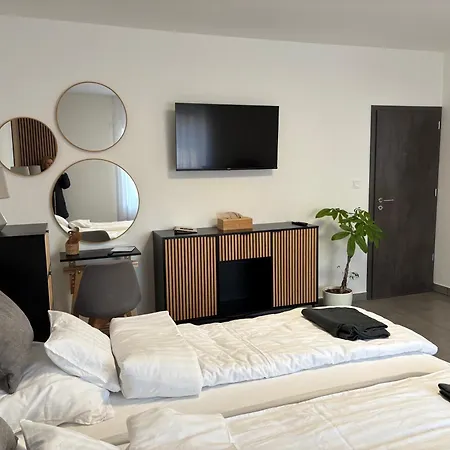 Pp Apartament *